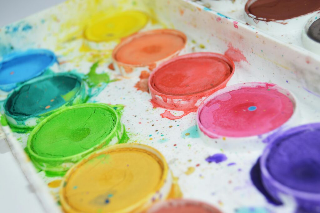 Une palette de couleur utilisée, où l'on voit des couleurs.